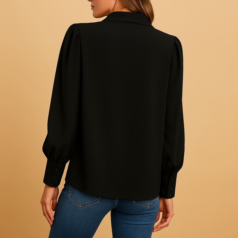 Elegant blouse with lantern sleeves for women