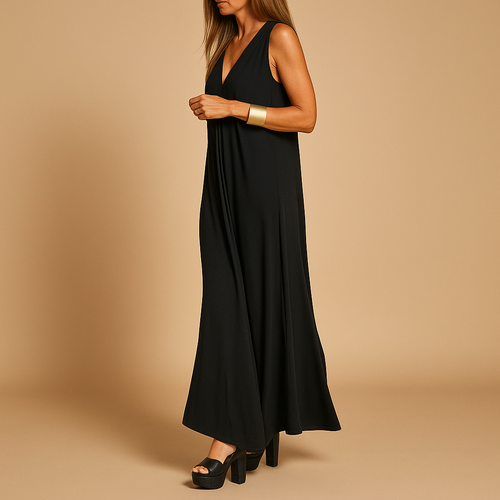 Classic long dress for women with a sophisticated fit.