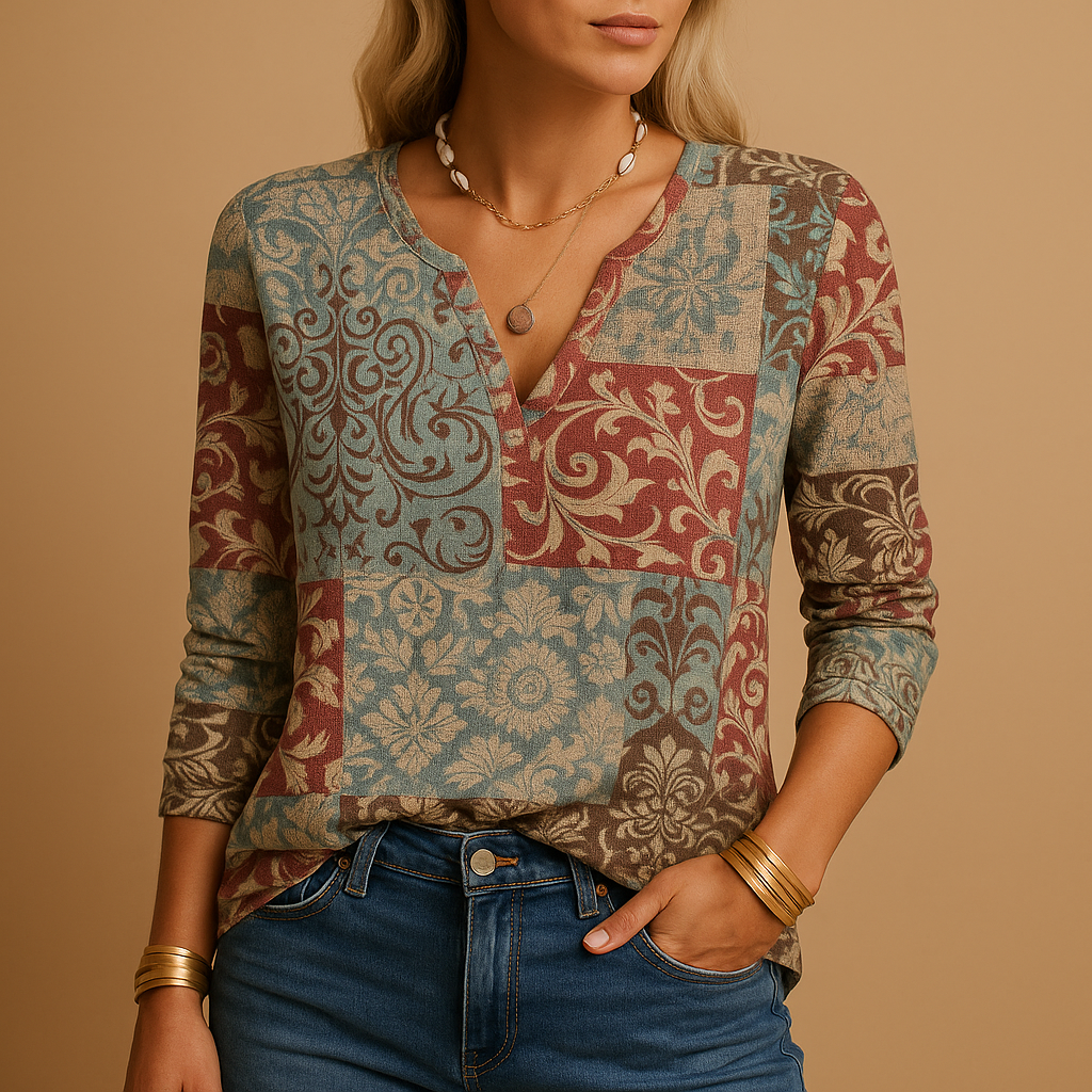 Casual top with print mix and long sleeves for women