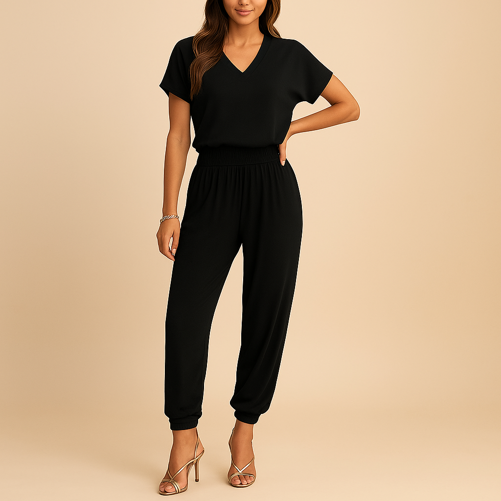 Floral women's set with top and pants.