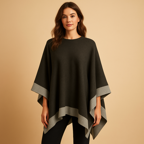 Elegant women's poncho with open sides and a flowing fit.