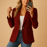 Fitted blazer with a comfortable fit for women.