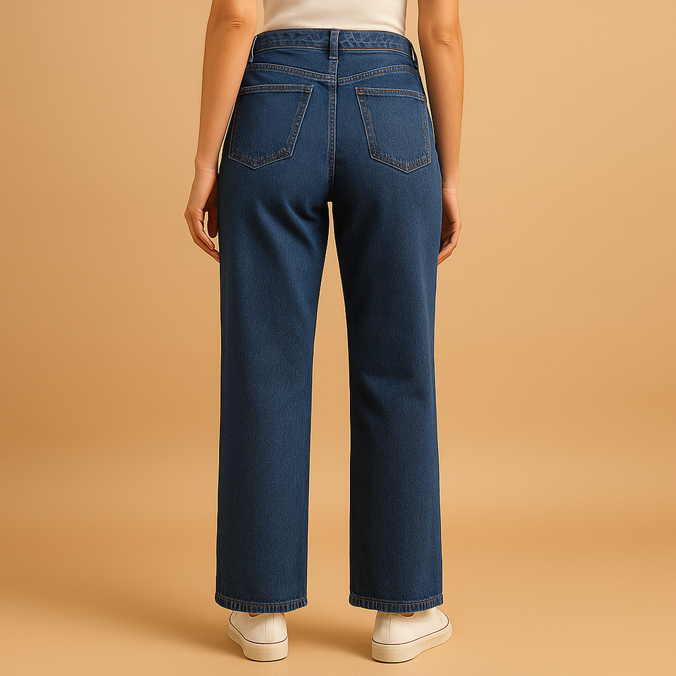 High-waisted loose fit jeans for women