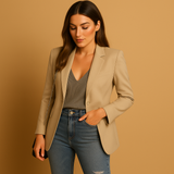 Long blazer with a slim fit for women.