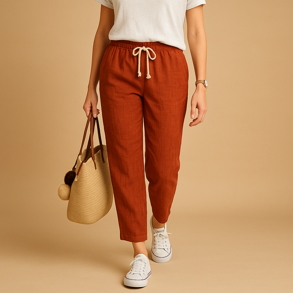 Lightweight breathable pants for women with a flexible fit