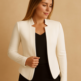 Lightweight blazer with lapel collar for women.