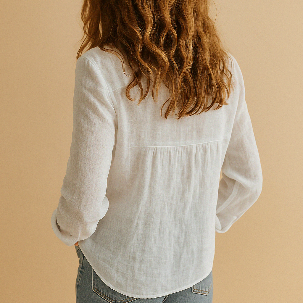 Lightweight casual blouse with a loose fit for women