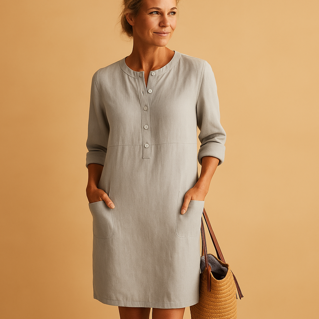 Long dress with buttons and pockets for women.