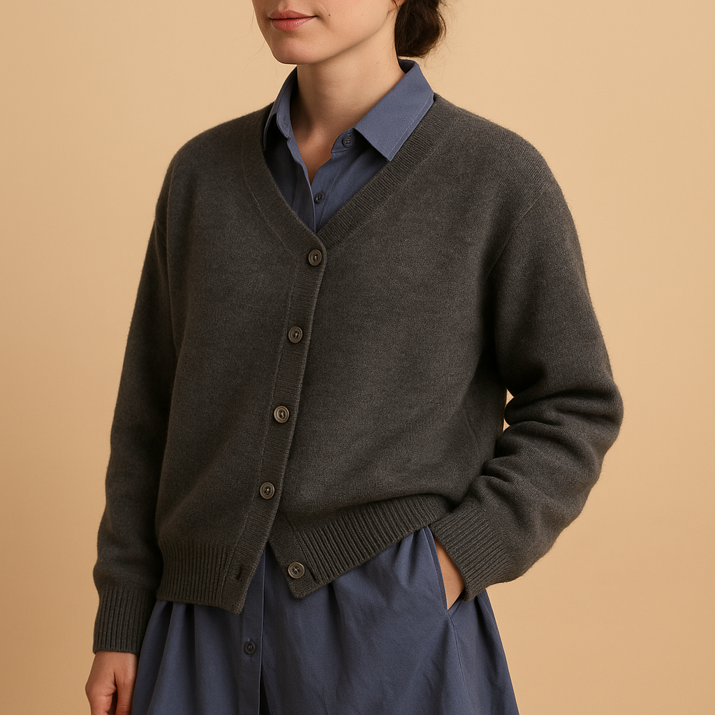 Warm knitted sweater with wool look for women.