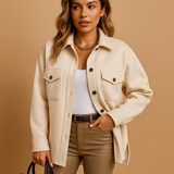 Windproof and waterproof women's jacket with collar and buttons