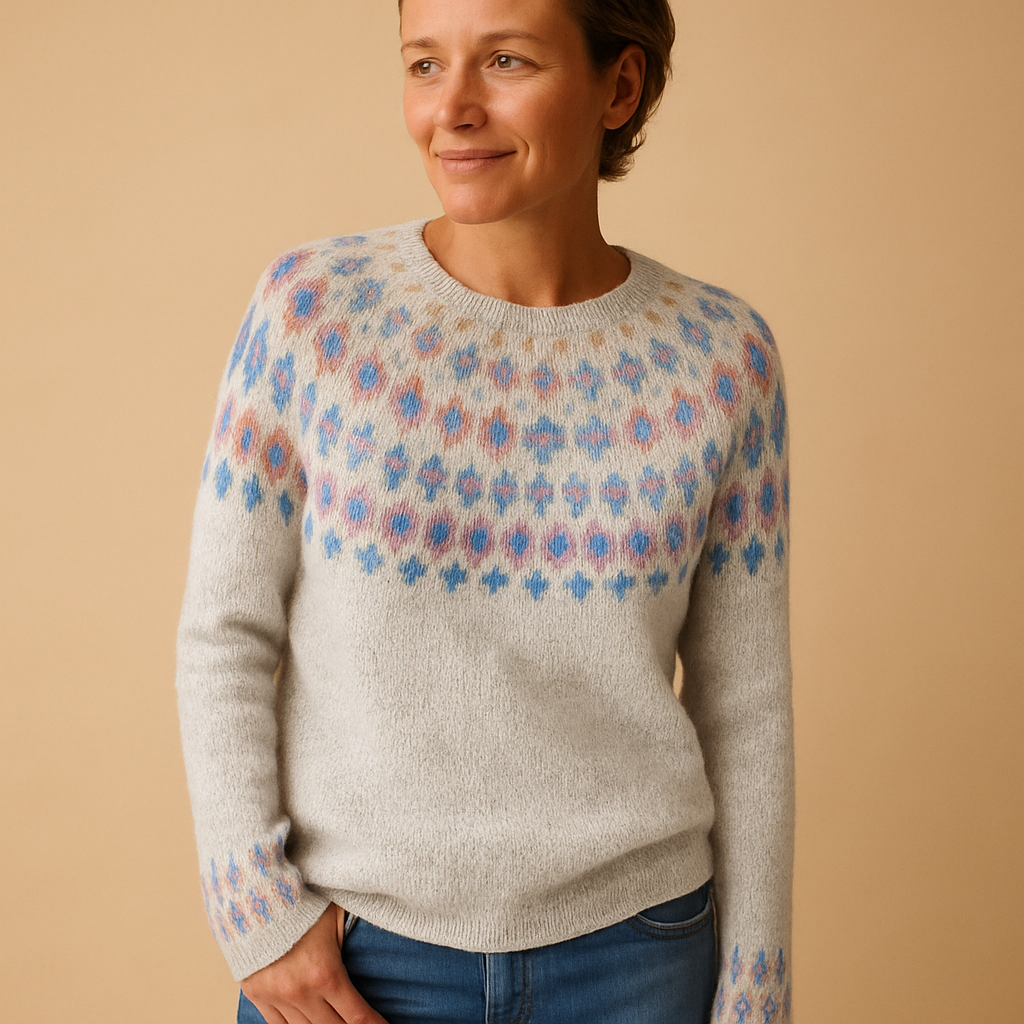 Wool sweater with unique print for women.